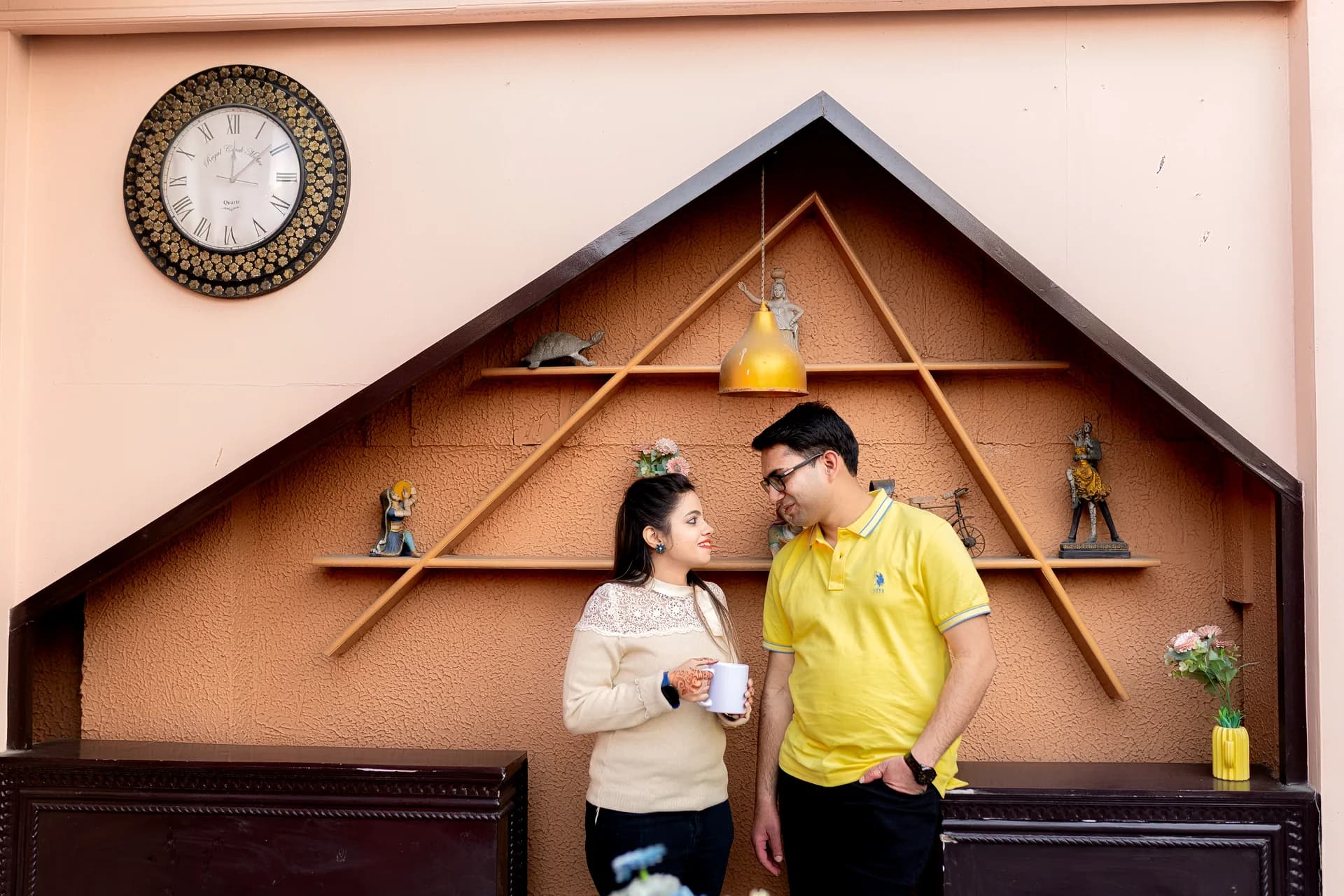Playful couple interaction captured with cinematic shallow depth of field in Delhi (Frame #10)