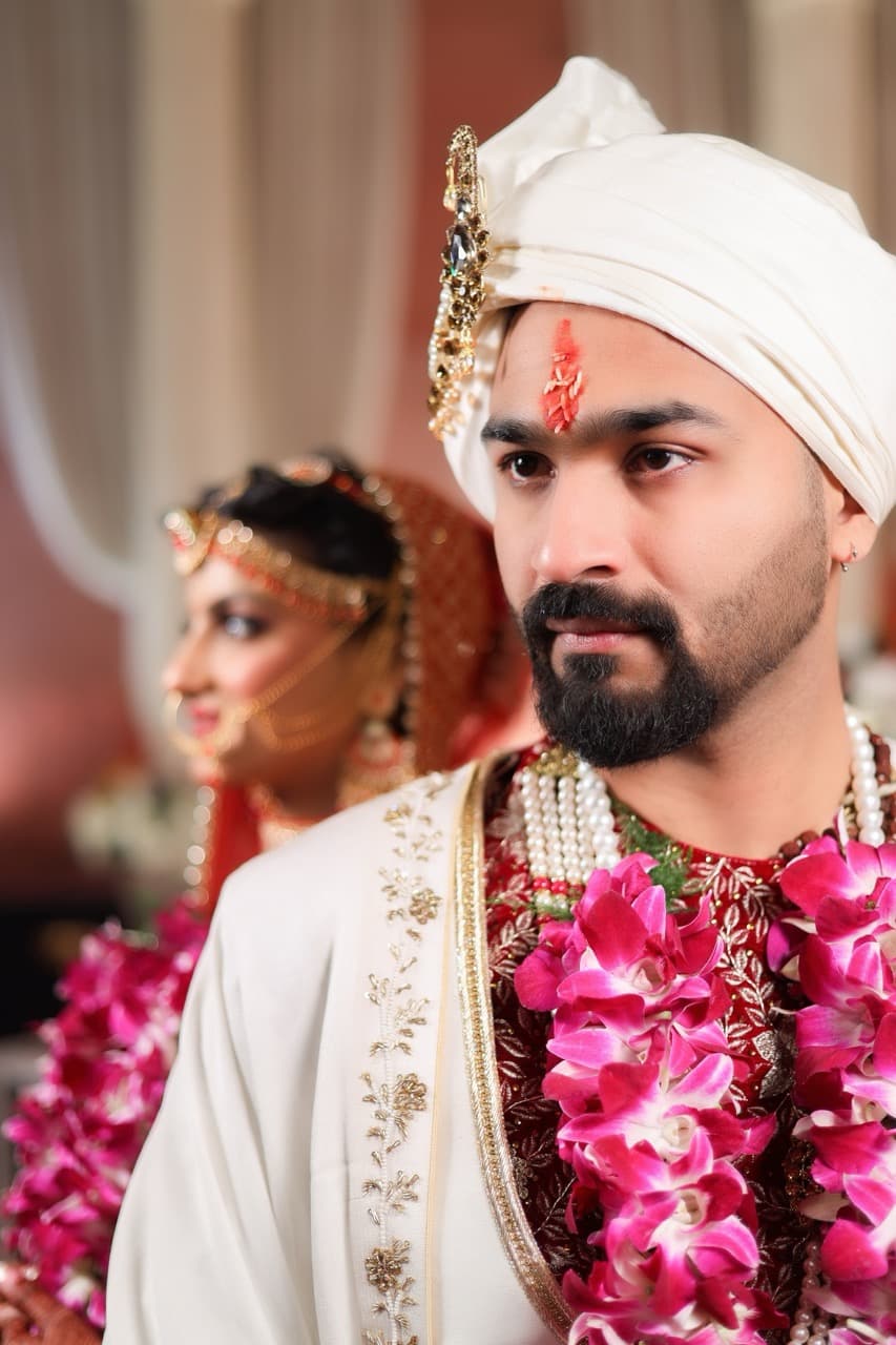 Wedding photography in Delhi NCR by Sahu Studio capturing candid wedding moments (Image 9)