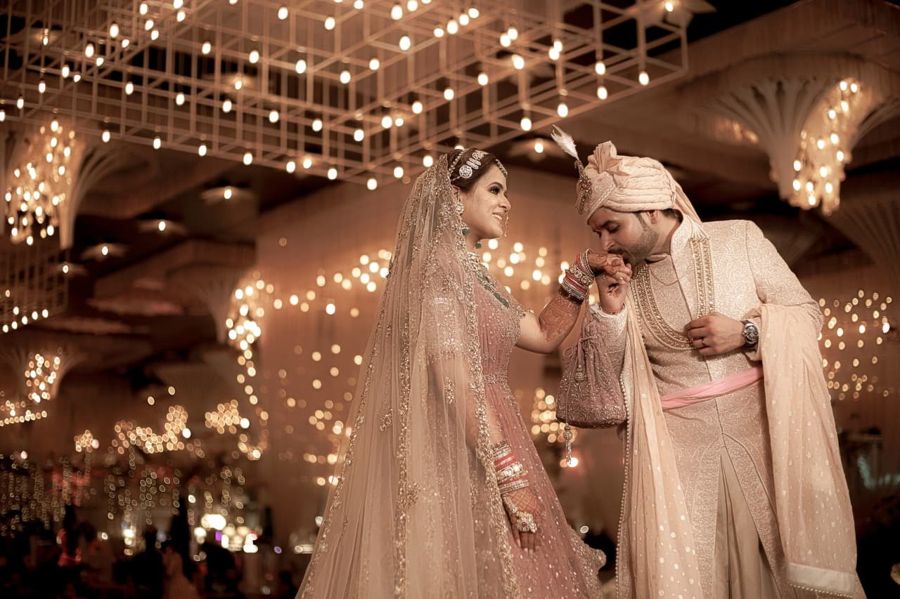 Wedding photography in Delhi NCR by Sahu Studio capturing candid wedding moments (Image 17)
